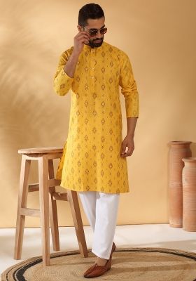 Yellow Printed Cotton Blend Kurta Set For Men